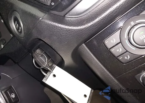 2015 BMW X1 xDrive35I из США, поврежденный, VIN WBAVM5C56FVV93550